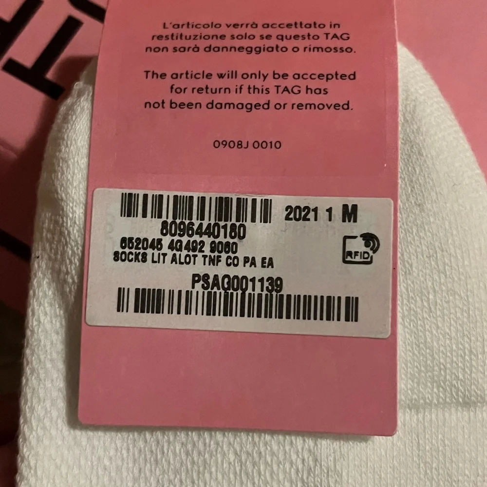 Gucci x The North Face Unisex Socks - Picture 4 of 4